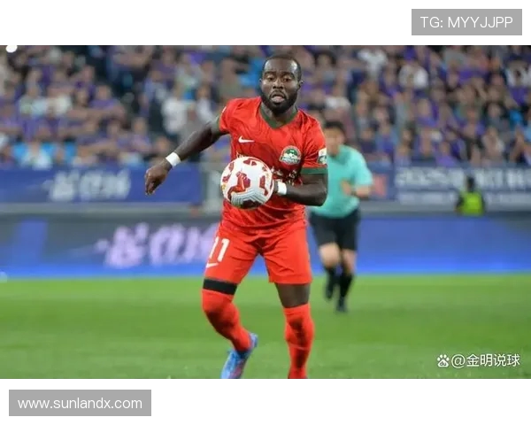 阿奇姆彭双响助河南大胜 荣膺中超第 20 轮最佳球员